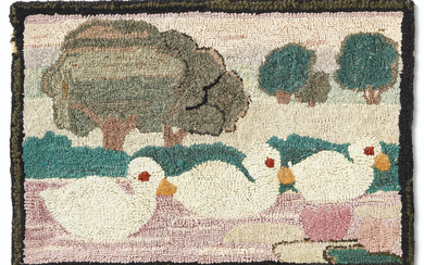 A HOOKED COTTON RUG DEPICTING THREE DUCKS, AMERICAN, LATE 19TH/ EARLY 20TH CENTURY