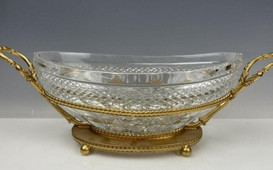 A LARGE DORE BRONZE AND BACCARAT CRYSTAL CENTERPIECE