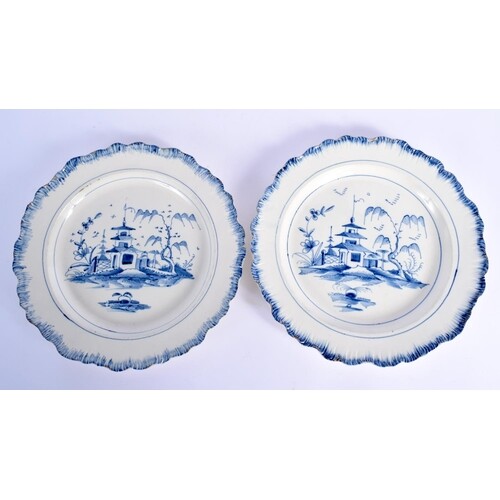 A PAIR OF 18TH CENTURY LIVERPOOL BLUE AND WHITE PEARLWARE PL...