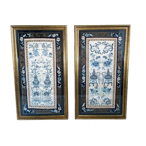 A PAIR OF CHINESE FINE EMBROIDERY SILK PANELS, 19TH CENTURY ...