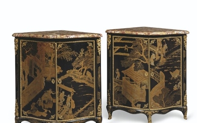 A PAIR OF EARLY LOUIS XV ORMOLU-MOUNTED CHINESE BLACK-AND-GILT LACQUER AND JAPANNED ENCOIGNURES