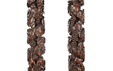 A PAIR OF LARGE 18TH / 19TH CENTURY CARVED...