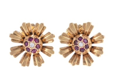 A Pair of Mid Century Flower Earrings in 14K