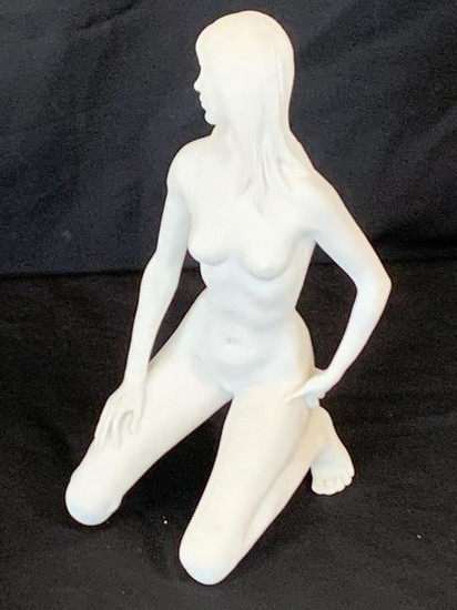 A. SANTINI SCULPTURE OF WOMAN IN THE NUDE SIGNED