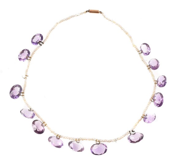 A VICTORIAN AMETHYST AND SEED PEARL NECKLACE