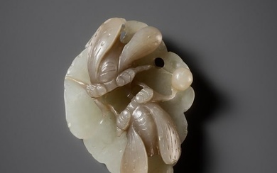 A WHITE AND PALE BROWN JADE 'CICADAS ON LEAF' PENDANT, QING DYNASTY