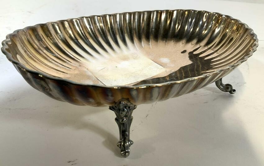 Antique REED&BARTON Silver Pl Footed Serving Dish
