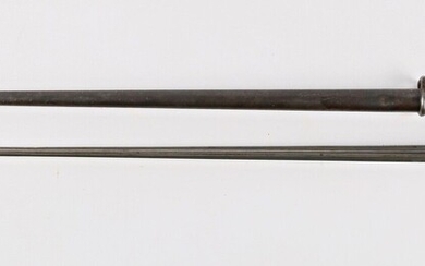Baïonnette LEBEL modèle 1886 M.15, lame cruciforme... - Lot 54 - Vasari Auction