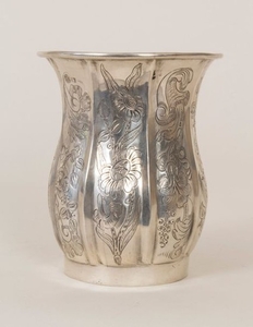 Biedermeier Becher / A Biedermeier silver beaker, …
