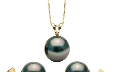 Black Tahitian Pearl Solitaire Pendant and Classic Stud Earring Set