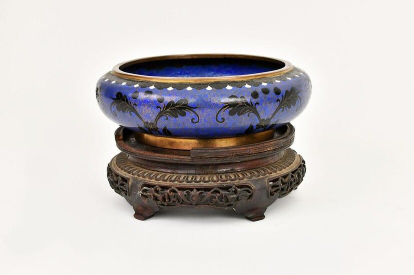 CHINESE CLOISONNE CIRCULAR BOWL ON STAND