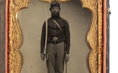 [CIVIL WAR]. Quarter plate tintype of a Union cavalry soldier displaying his saber.