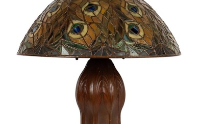 Chadwick-Ling Studios Tiffany-Style Peacock Table Lamp