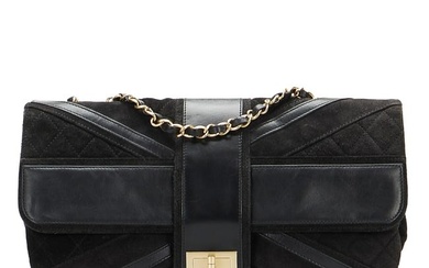 Chanel Union Jack Flap Reissue Shoulder Bag