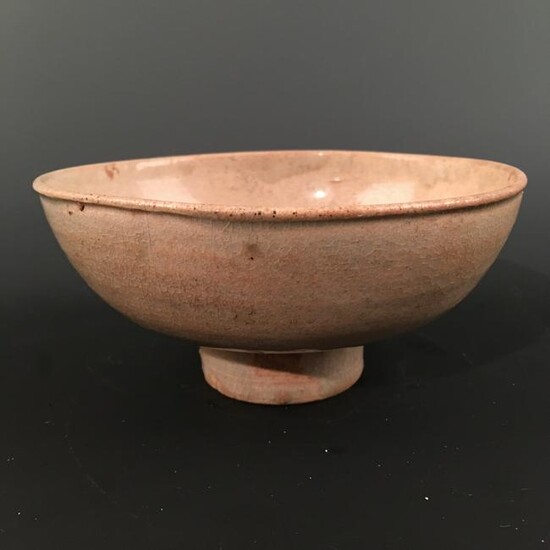 Chinese Celdon Glazed Bowl 3'' H, 6'' W; 0.6 lb
