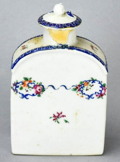 Chinese Export Hand Painted Porcelain Tea Caddy