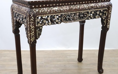 Chinese Export Mother-of-Pearl Inlaid Console Table