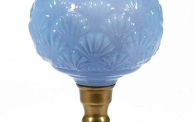 FAN PATTERNED OPALESCENT GLASS KEROSENE STAND LAMP