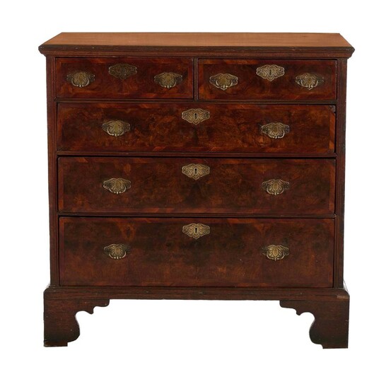 George III burl walnut chest of drawers