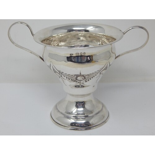 George V Silver Pedestal Bowl with Twin Handles: Hallmarked ...