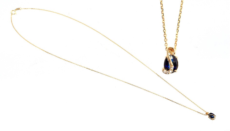(-), Gold necklace, 14 krt., with pendant set...