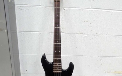 Gremlin 4 String Electric Bass with Soft Case