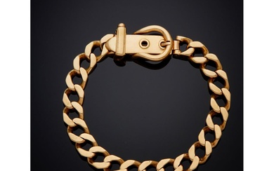 HERMES PARIS Bracelet "Boucle Sellier" moyen modèle en or jaune 18 carats (750/000), composé d'une...