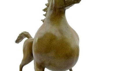 Impressive bronze sculpture of a horse