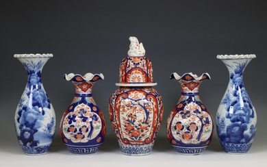 Japan, a pair and a single porcelain vase, Meiji period (1868-1912)