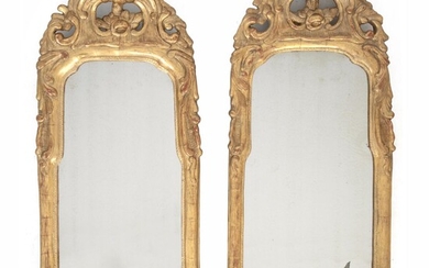 SOLD. Johan Åkerblad: A pair of Swedish Rococo giltwood mirror. Late 18th century. H. 78 cm. W. 34 cm. (2) – Bruun Rasmussen Auctioneers of Fine Art