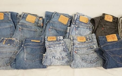 LOT OF 11 PAIRS OF VINTAGE LEVIS JEANS