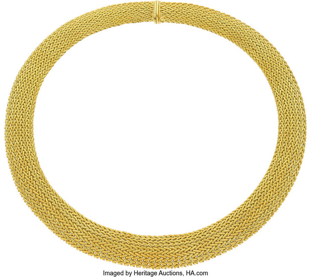 La Triomphe Gold Necklace Metal: 18k gold Marked: La...