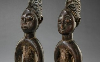 Male pair of twin figures "ere ibeji" - Nigeria