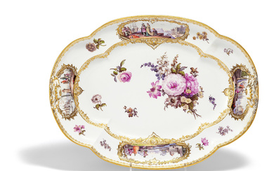 Meissen | LARGE OVAL PORCELAIN PLATTER WITH WATTEAU SCENE AND FLOWER PAINTING