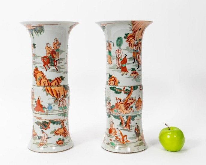 PAIR, CHINESE QING STYLE WUCAI PORCELAIN VASES