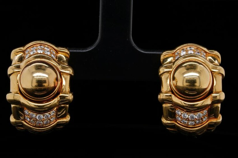 Piaget 0.80ctw VS1-VS2/F-G Diamond 18K Earrings