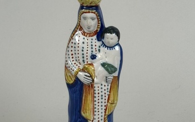QUIMPER. Vierge à l'Enfant en faïence polychrome. H. 22 cm.