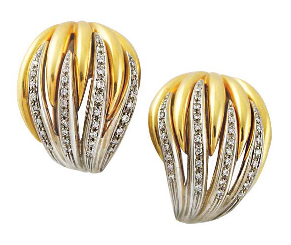 Rounded line earrings in yellow and white gold...