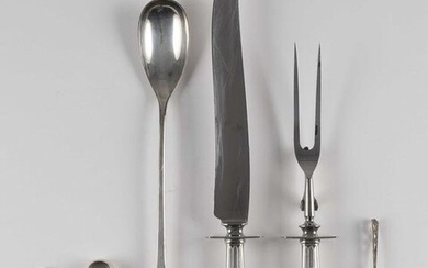 SIX PIECES OF AMERICAN FLATWARE Approx. 4.8 total troy