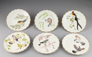 Six boxed Royal Worcester Birds of Dorothy Doughty dessert plates, a limited annual edition. 9 1/4 in. (23.5 cm.) d.
