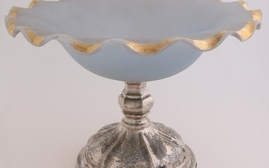 Table bowl with silver base