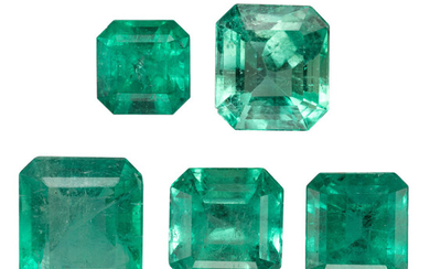 Unmounted Emeralds Emerald: Emerald-cut weighing 1.67 carats Dimensions: 7.14...