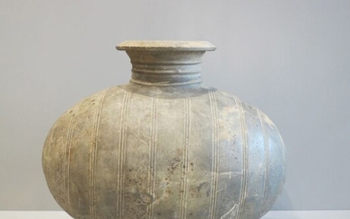 Vase de forme dite "cocon" (qui rappelle... - Lot 54 - Eric Caudron