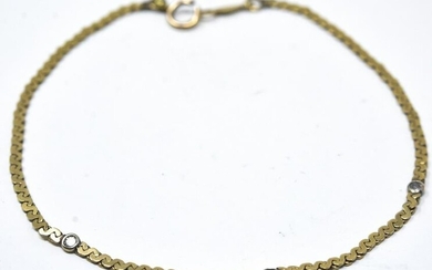 Vintage 14kt Yellow Gold Bracelet w 3 Diamonds