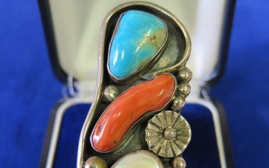 Vintage Mid Century American Indian (Navajo) Ring signed DC