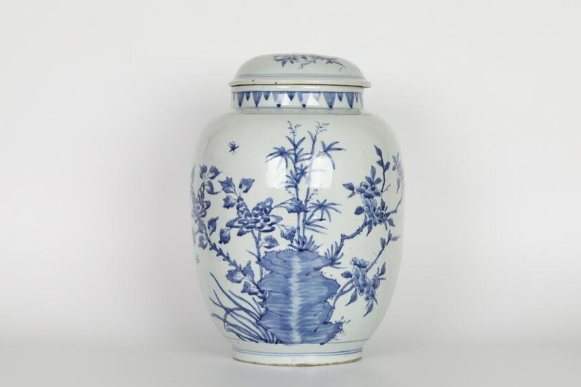 17th century blue and white lotus seed jar