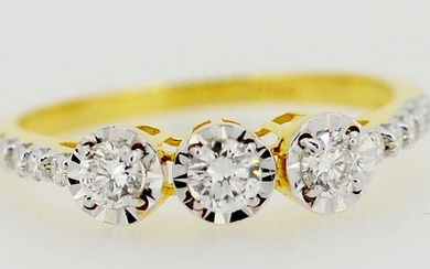 2.06 g Yellow Gold Diamond Ring