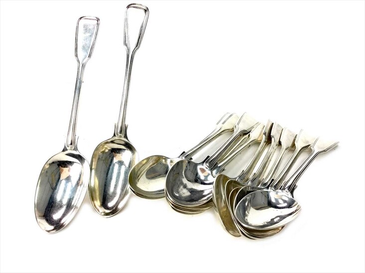 A SET OF SIX VICTORIAN SILVER TABLE SPOONS