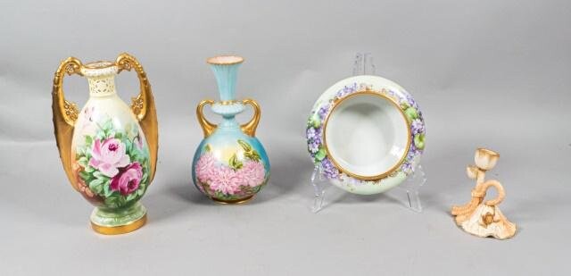 4 Pieces of Floral Porcelain