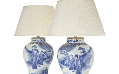 A PAIR OF CHINESE BLUE AND WHITE BALUSTER VASES, MOUNTED AS LAMPS, LATE QING DYNASTY, 19TH/EARLY 20TH CENTURY